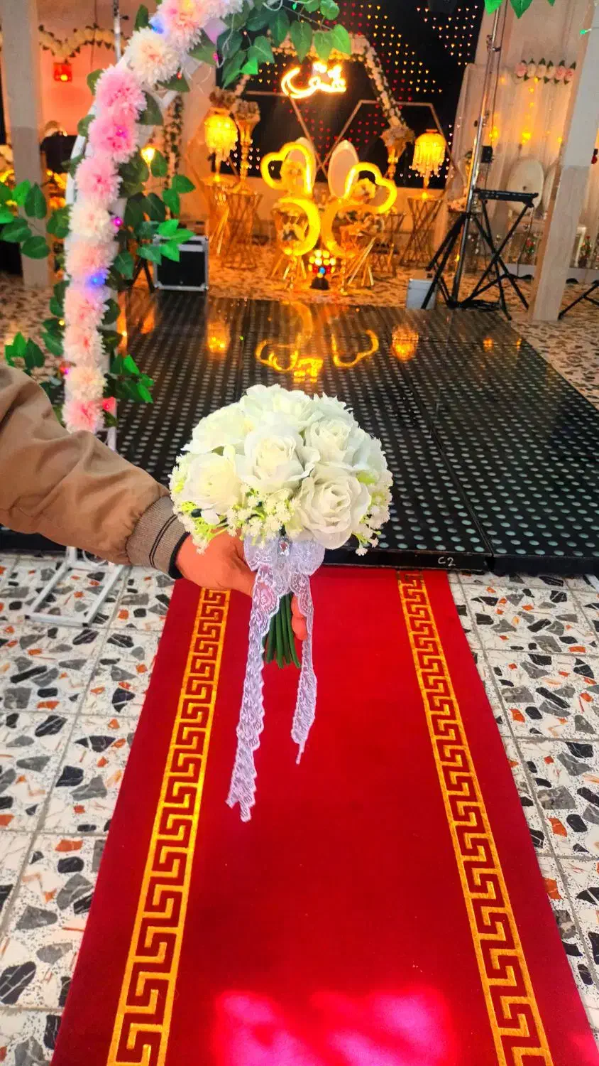 دسته گل عروس داماد|گل مصنوعی|بیرجند, |دیوار