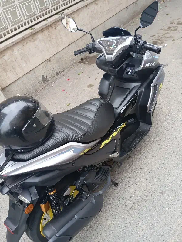 آیروکس مدل۱۴۰۲ در حد خشک|موتورسیکلت|گرگان, |دیوار