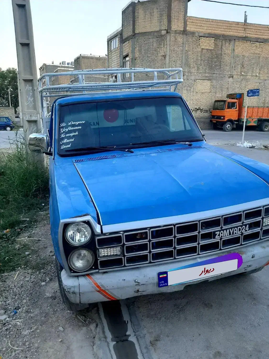 نیسان مدل ۸۲|خودرو سواری و وانت|شیراز, کفترک|دیوار