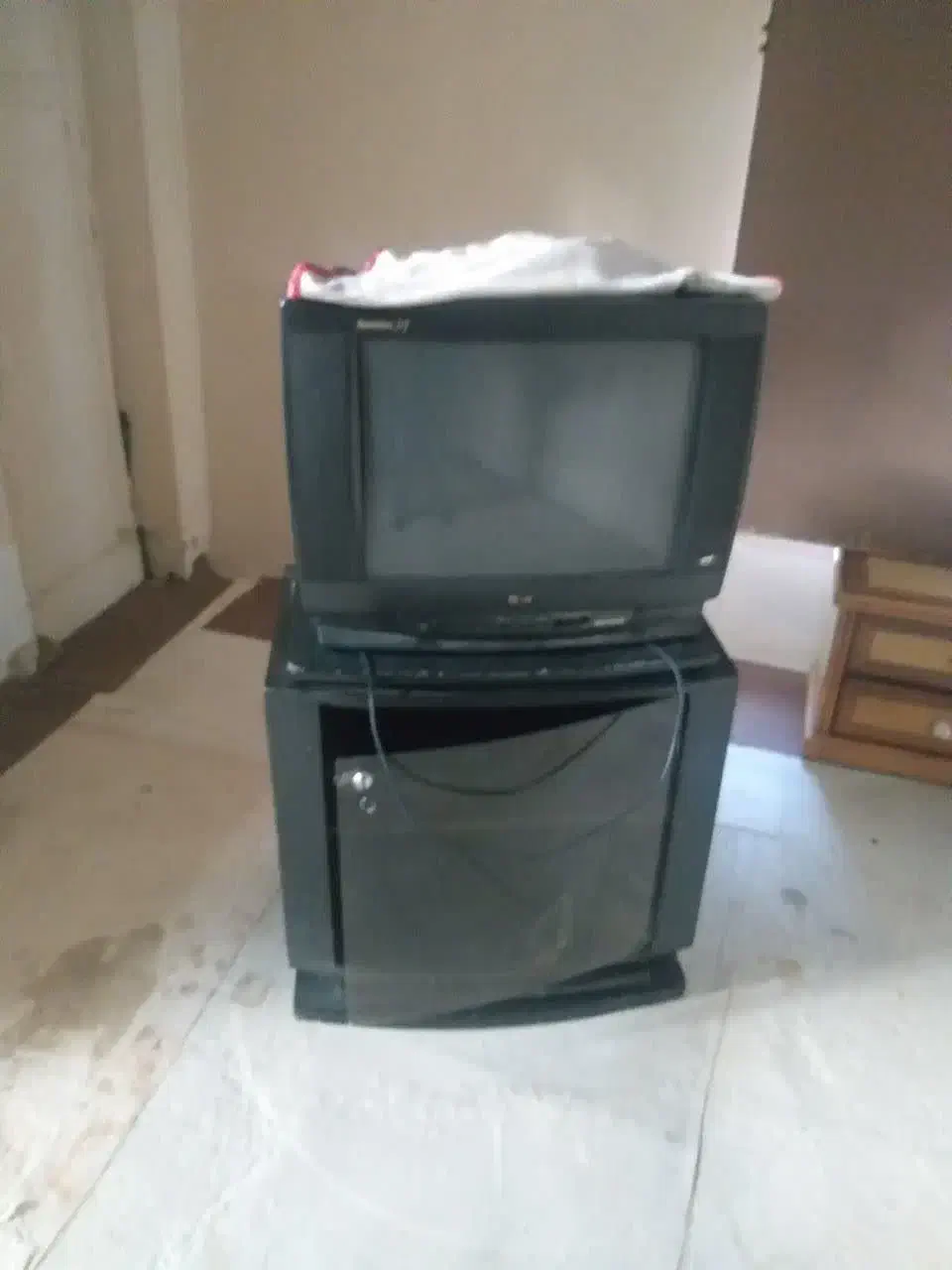 تلوزیون|تلویزیون و پروژکتور|کرج, شهرک فهمیده|دیوار