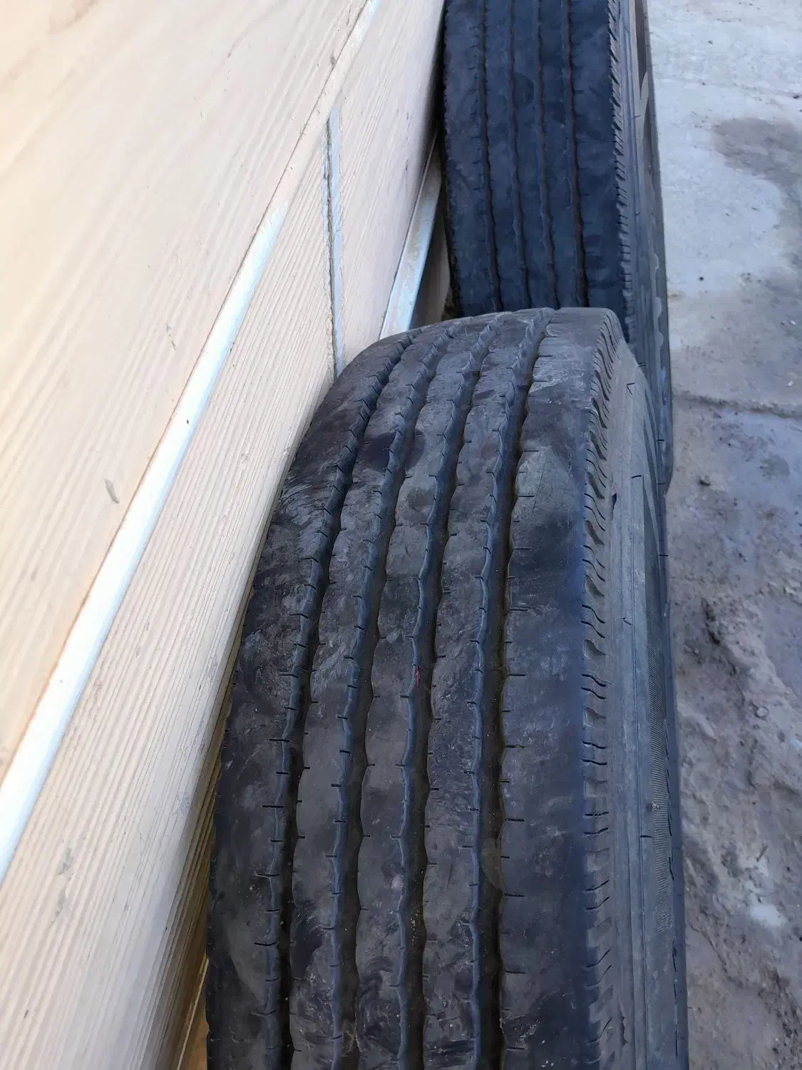 لاستیک نیسان فروشی|قطعات یدکی و لوازم جانبی|جیرفت, |دیوار