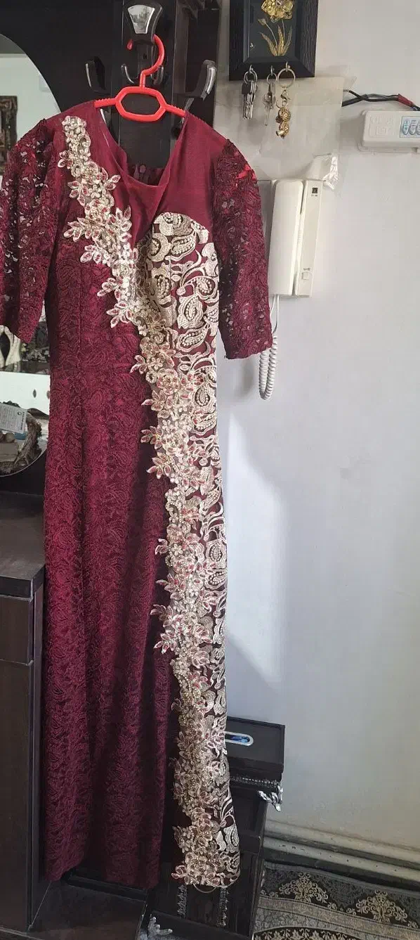 لباس مجلسی|لباس|نظرآباد, نظرآباد|دیوار