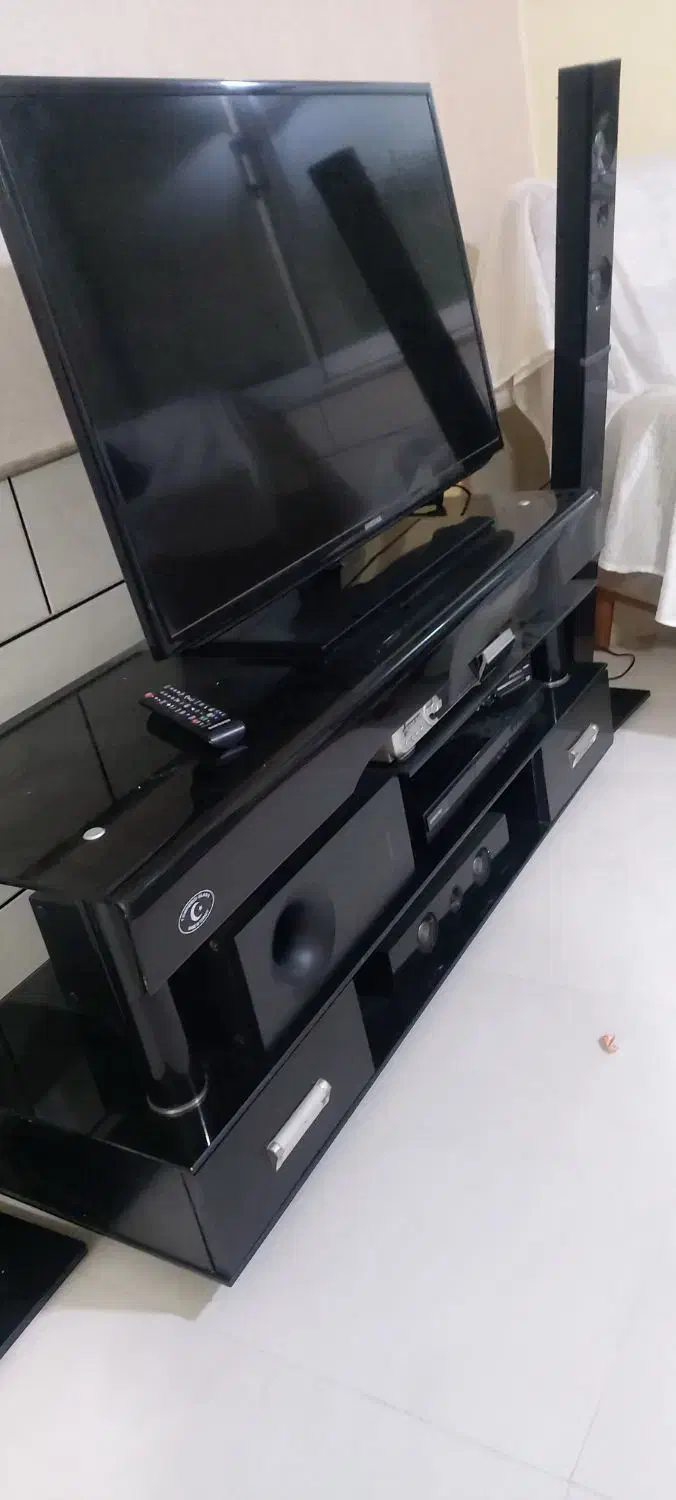 دراور میزال سیدی میز کامپیوترسینما خانواده سامسونگ|جاکفشی، کمد، دراور|گرگان, |دیوار