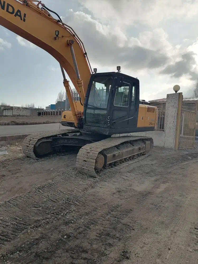 بیل مکانیکی هیوندا|خودرو سنگین|تبریز, |دیوار