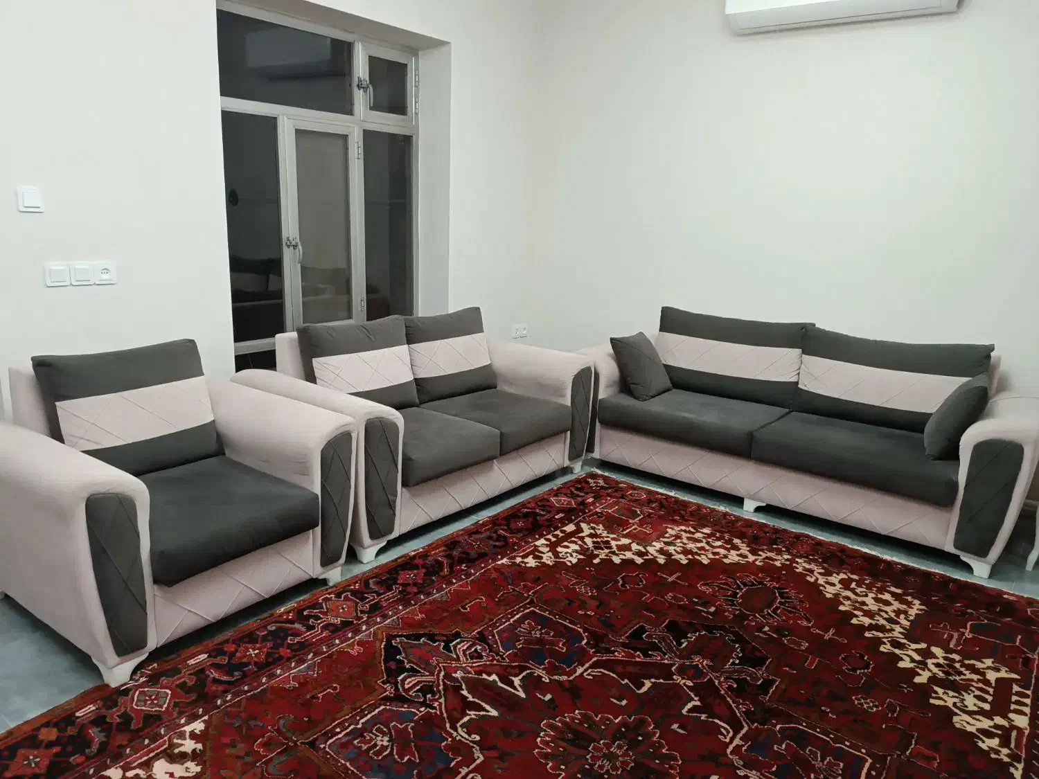 مبل|مبلمان خانگی و میز عسلی|ایلخچی, |دیوار