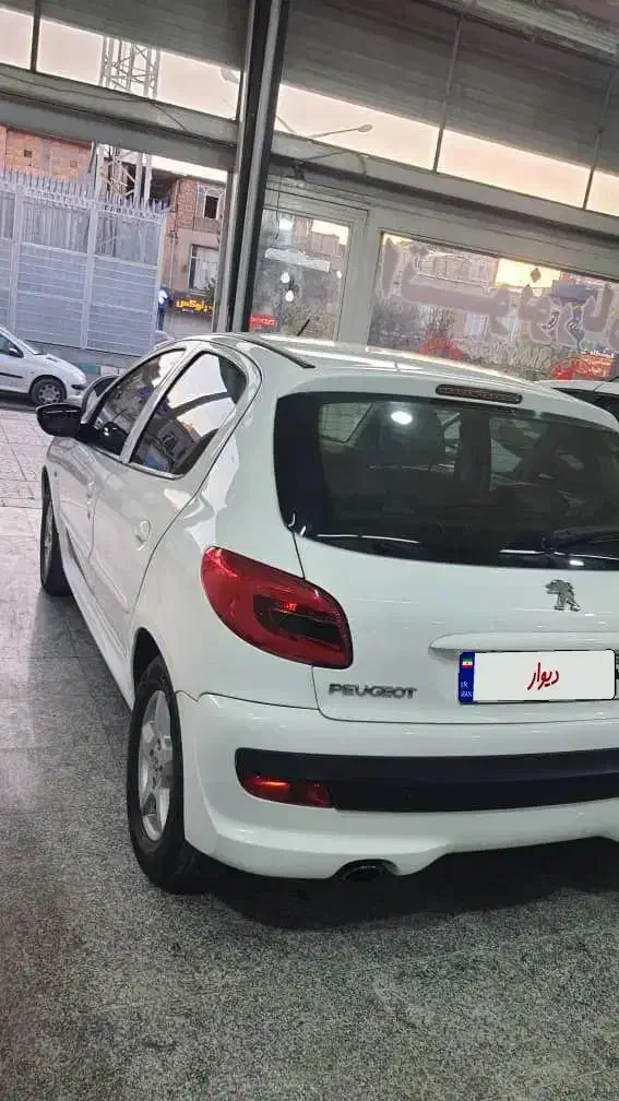 پژو۲۰۷ مدل۱۴۰۰|خودرو سواری و وانت|کرمانشاه, |دیوار