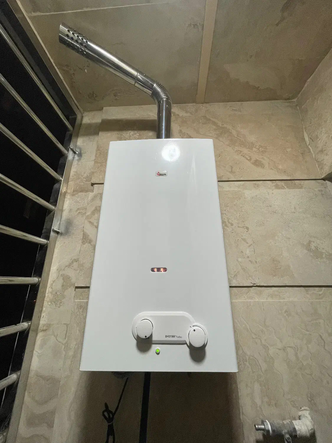 نصب و سرویس آبگرمکن گازی و برقی|خدمات پیشه و مهارت|بندرعباس, |دیوار