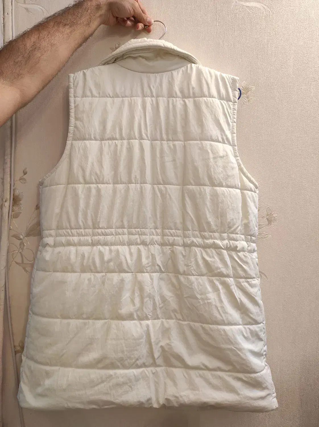 پافر|لباس|لاهیجان, کوی خزر|دیوار