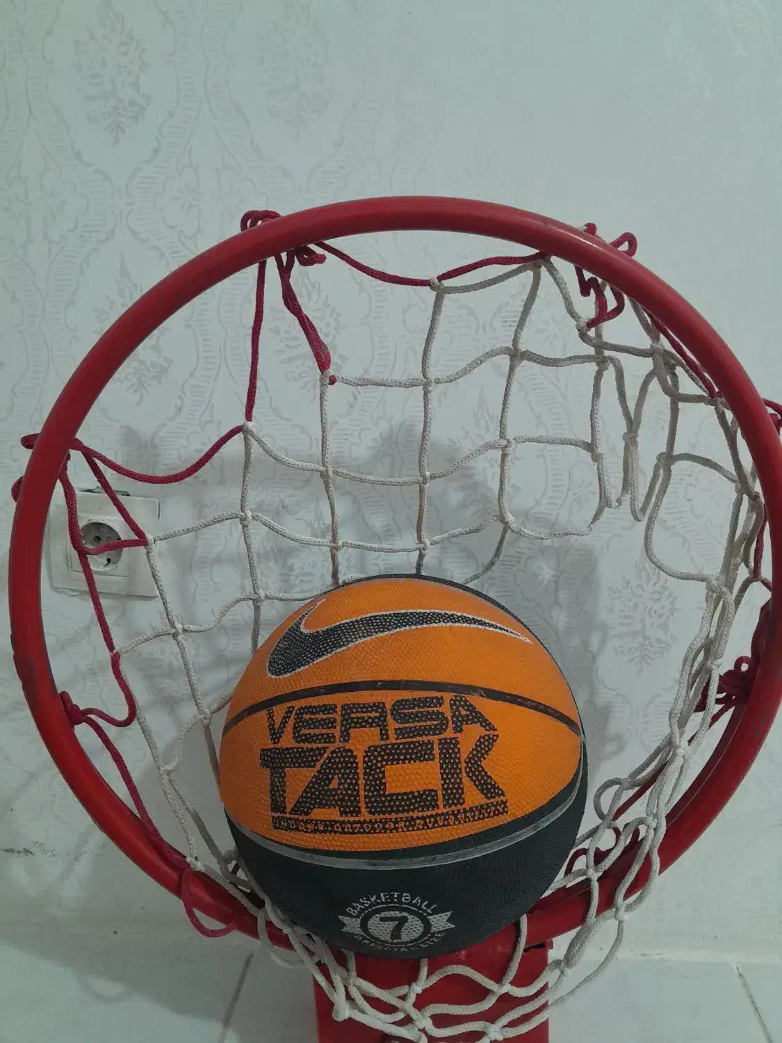 توپ و حلقه بسکتبال|ورزشهای توپی|بندر ماهشهر, |دیوار