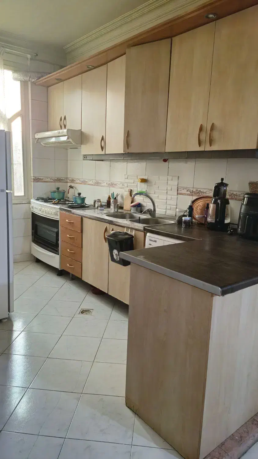 اجاره آپارتمان|اجارهٔ آپارتمان|تهران, فلسطین (میدان انقلاب)|دیوار