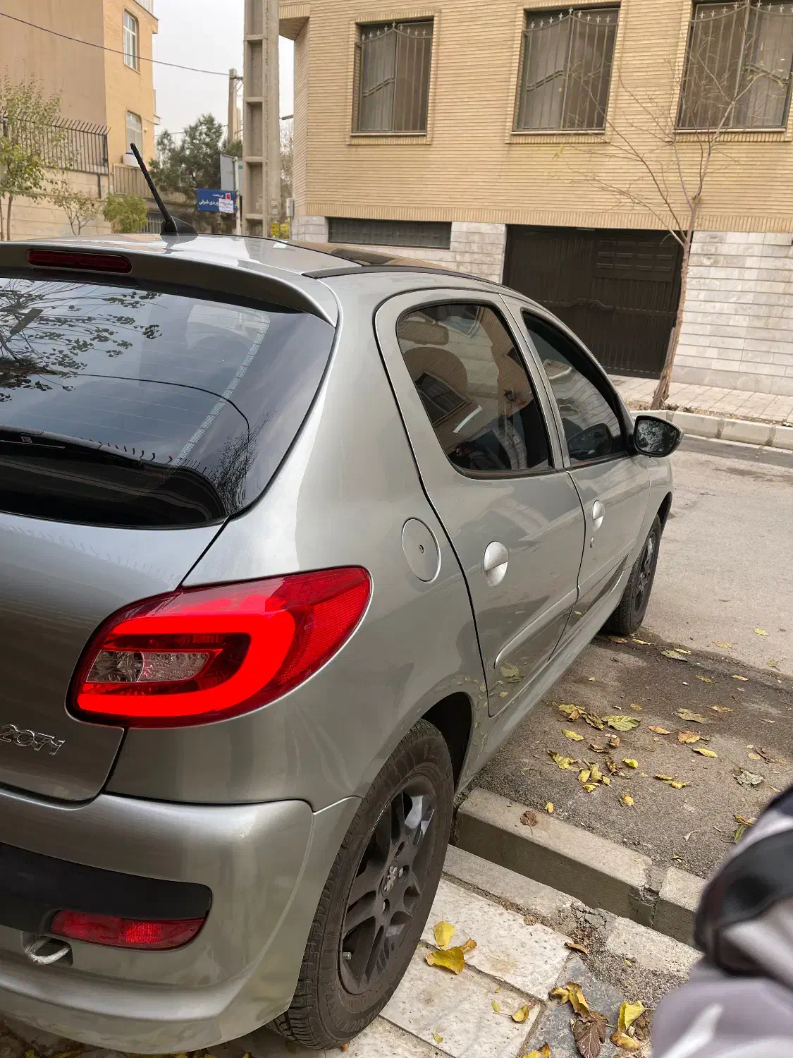 207 اتومات ارتقا|خودرو سواری و وانت|کرج, مهرویلا جنوبی|دیوار