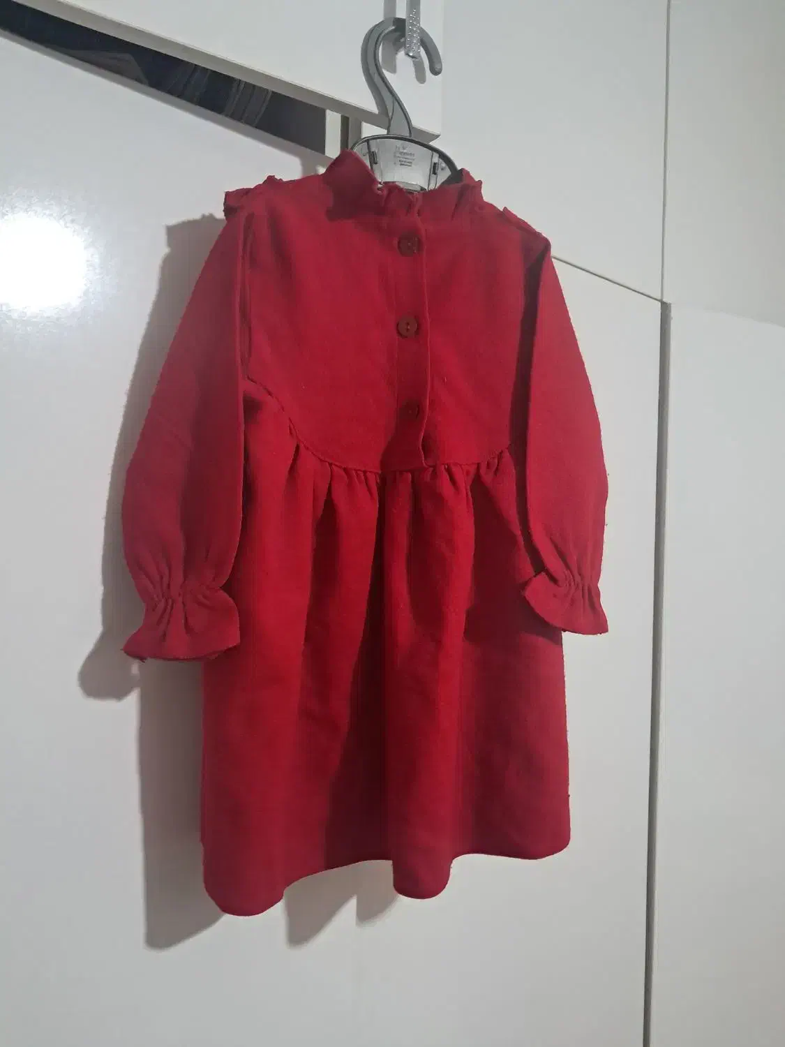 کالسکه کفش ۲۳ لباس یلدا۲ سال|کالسکه و لوازم جانبی|تهران, منیریه|دیوار