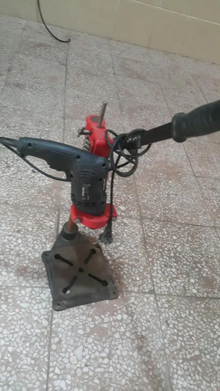 تعدادی ابزار و آرمیچر|ابزارآلات|قزوین, |دیوار