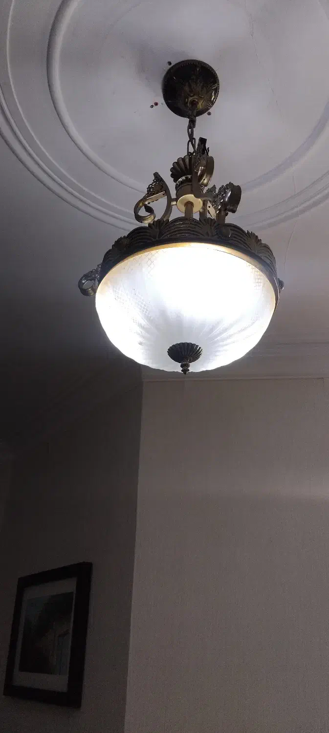 دو عدد لوستر|لوستر و چراغ آویز|کرج, ساماندهی|دیوار