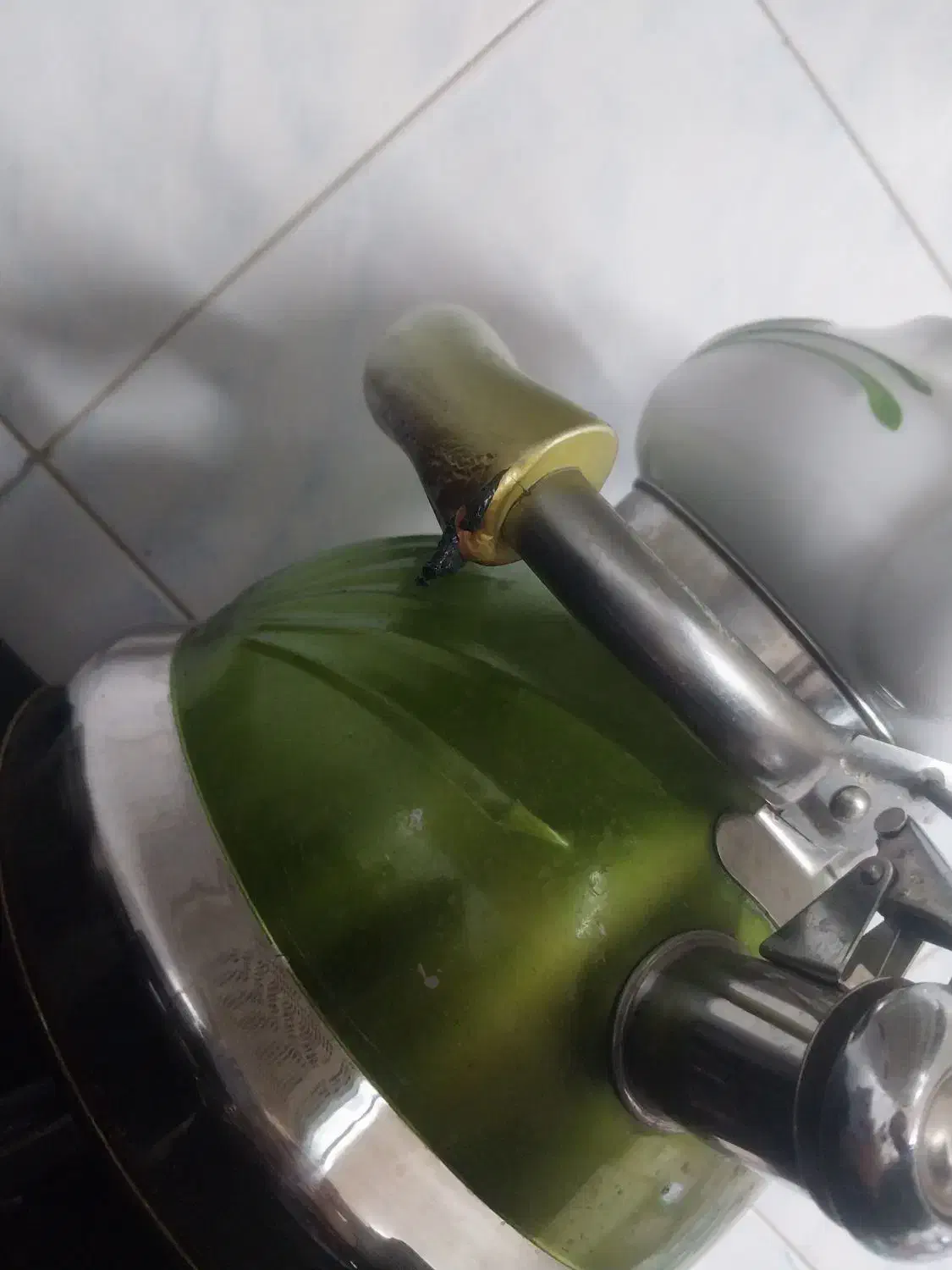 کتری و قوری|قوری، کتری، قهوه‌ساز دستی|دماوند, گیلاوند|دیوار