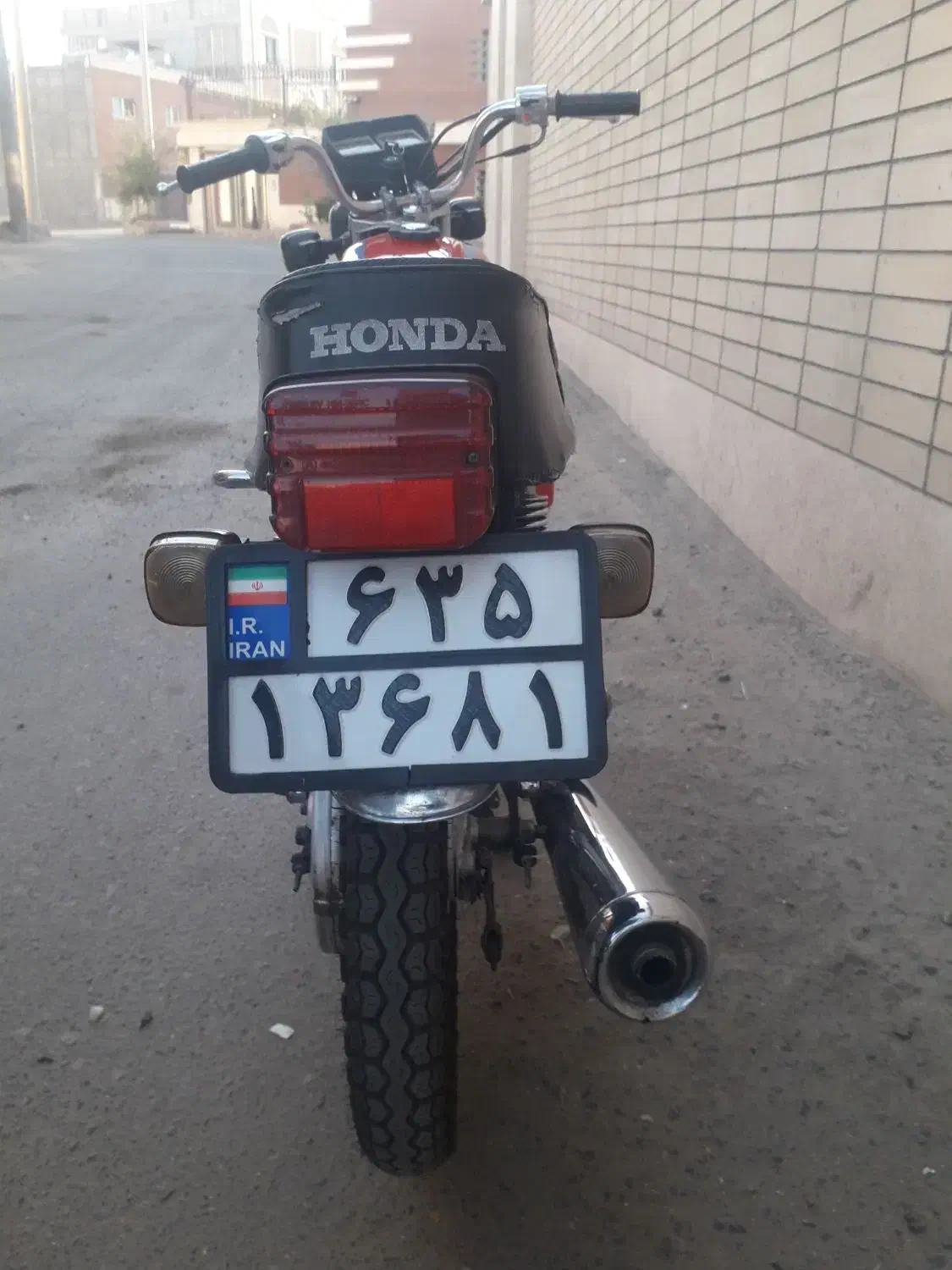 تک تاز مدل ۹۳فابریک|موتورسیکلت|کاشان, خرمدشت|دیوار