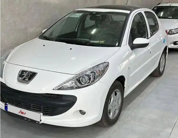 پژو 207i پانوراما دنده ای مدل ۱۴۰۳ با کارت طلایی|خودرو سواری و وانت|تهران, میدان میوه و تره‌بار مرکزی|دیوار