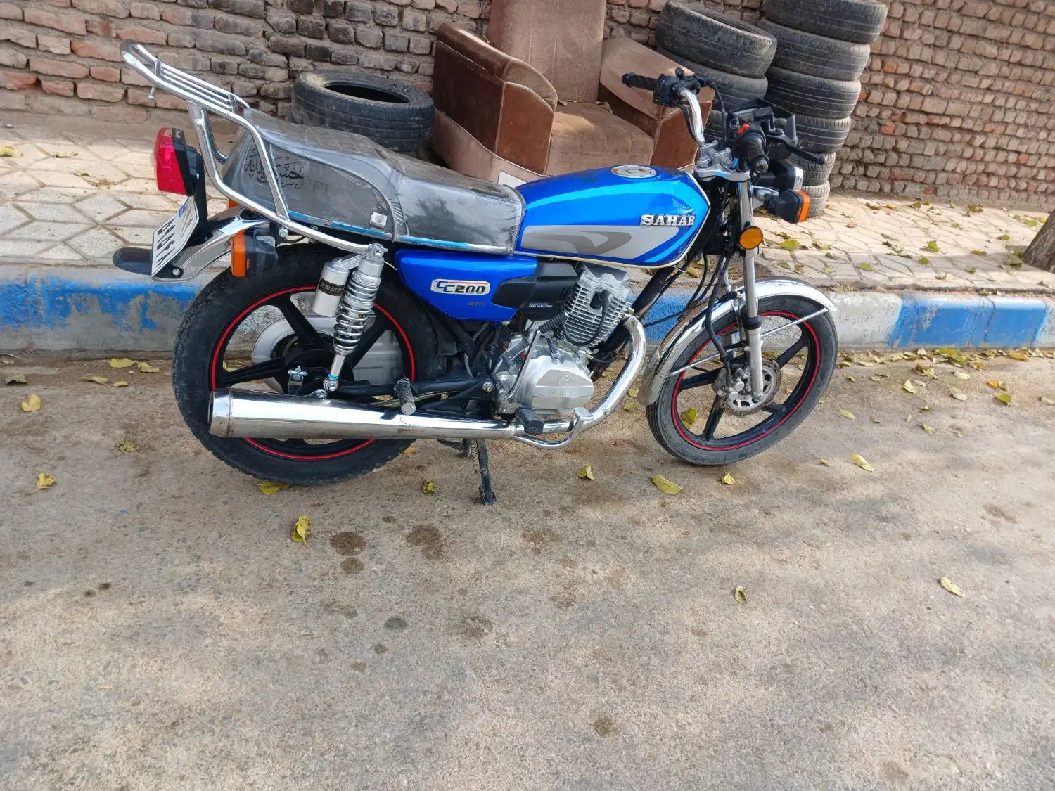 200کارخونه خشک کم کار واقعی|موتورسیکلت|گناباد, |دیوار