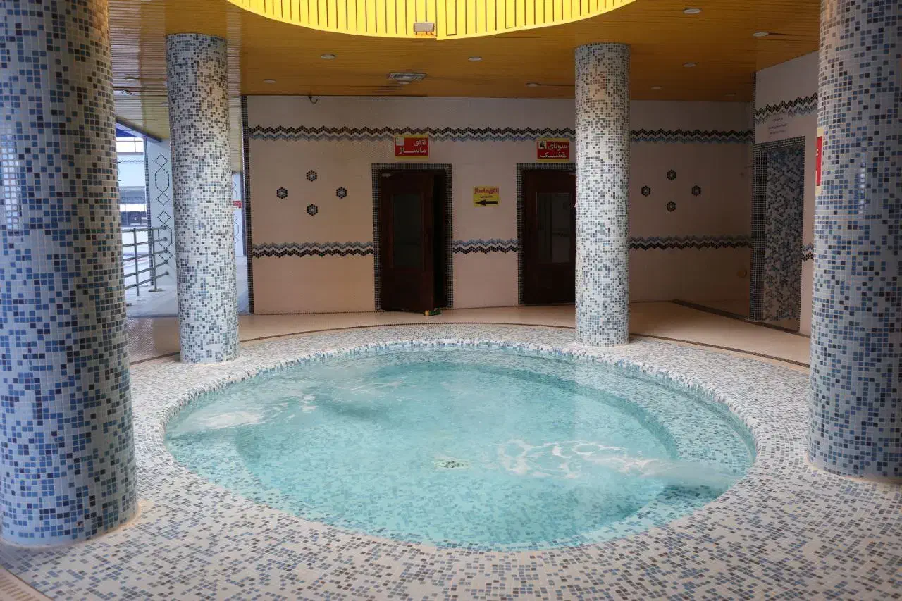 بلیت نیم بها استخر خلیج فارس|بلیت ورزشی|قم, خداکرم|دیوار