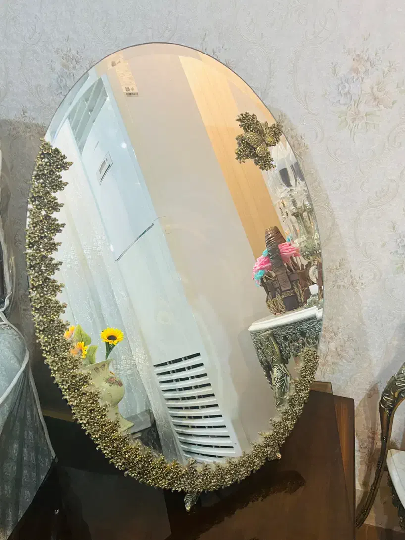 ست آینه و کنسول سلطنتی طلایی در حد نو|بوفه، ویترین، کنسول|اهواز, کوروش|دیوار