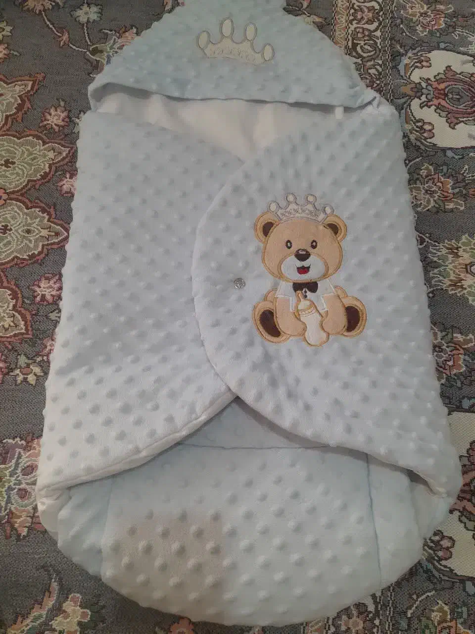 قنداق فرنگی بچه|کفش و لباس بچه|مشکین‌دشت, |دیوار