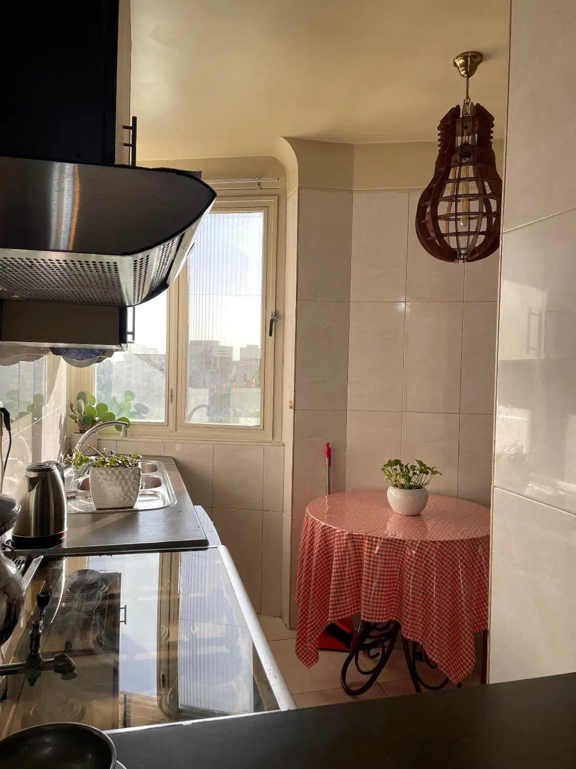 آپارتمان ۵۰متری پر نور و خوش ویو