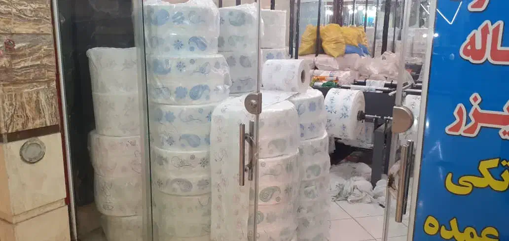 طاقه و سفره یکبارمصرف|ظروف نگهدارنده، پلاستیکی، یکبارمصرف|تهران, نیروی هوایی (پیروزی)|دیوار