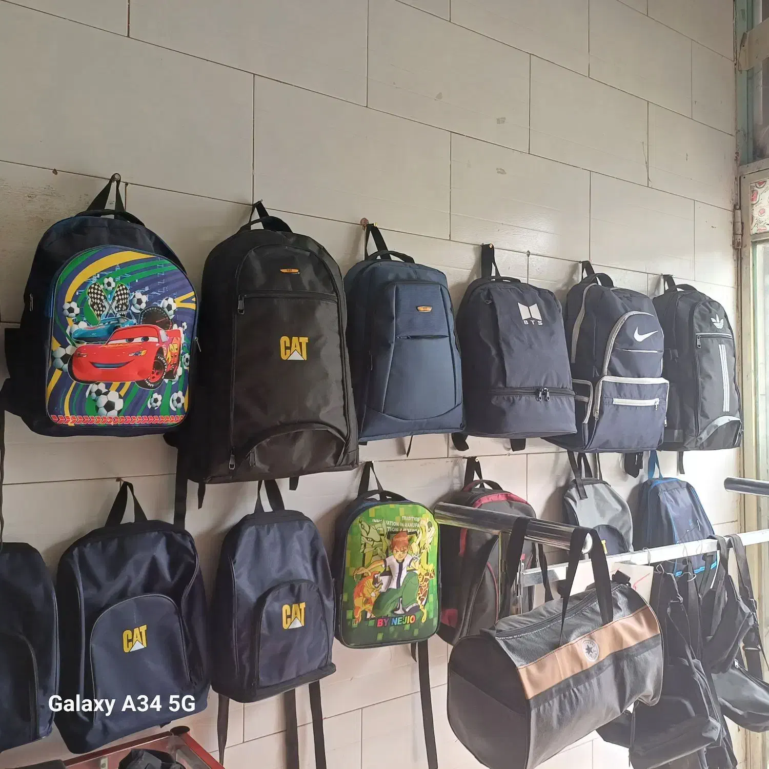 کوله پشتی مسافرتی و طبیعتگردی|کیف، کفش، کمربند|ایذه, |دیوار