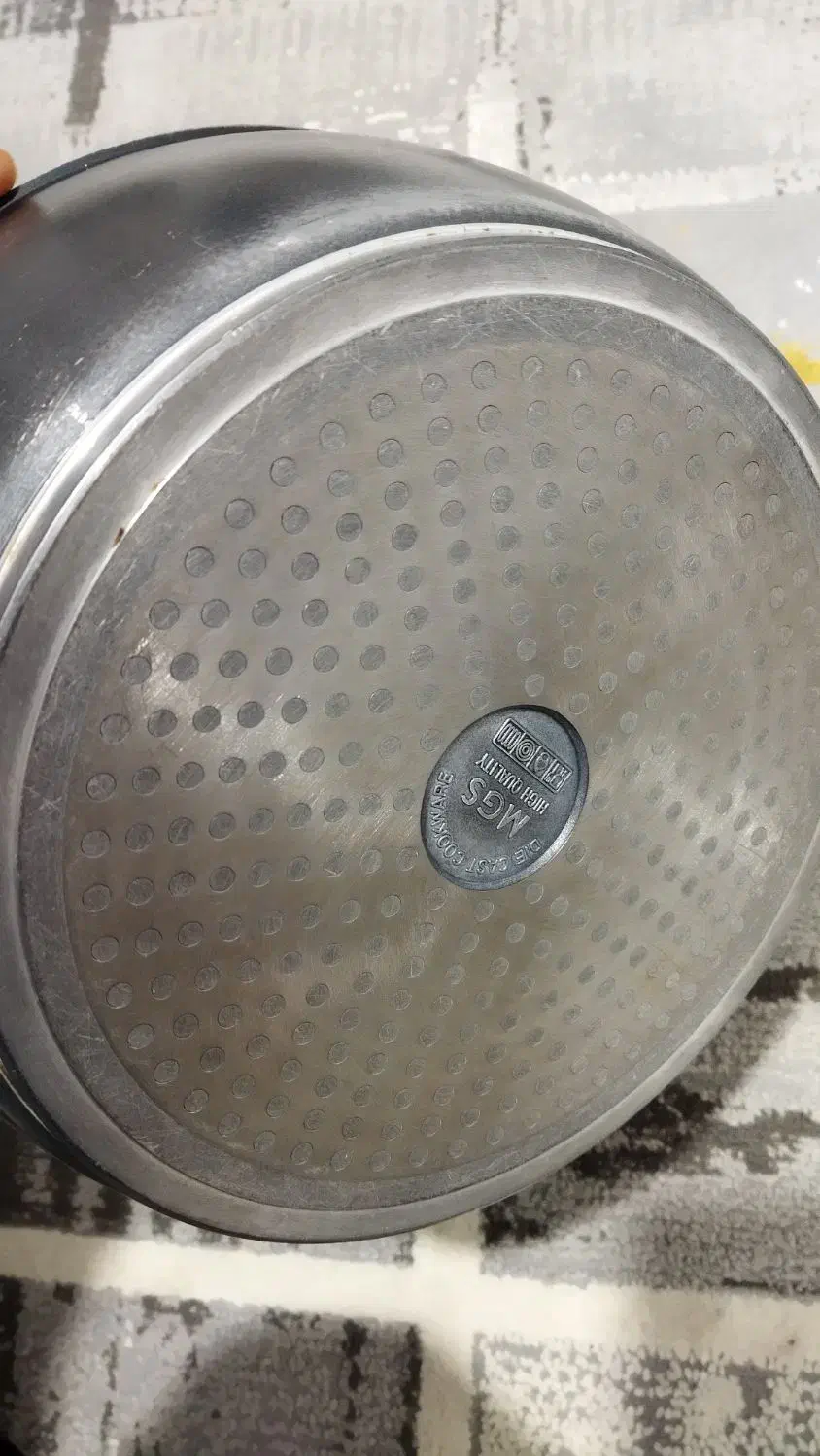 سرویس قابلمه|ظروف پخت‌وپز|سلماس, |دیوار