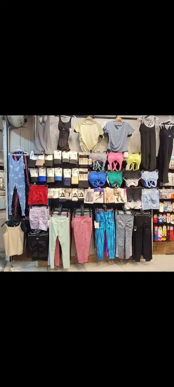 فروشنده خانم|استخدام بازاریابی و فروش|تهران, پونک|دیوار