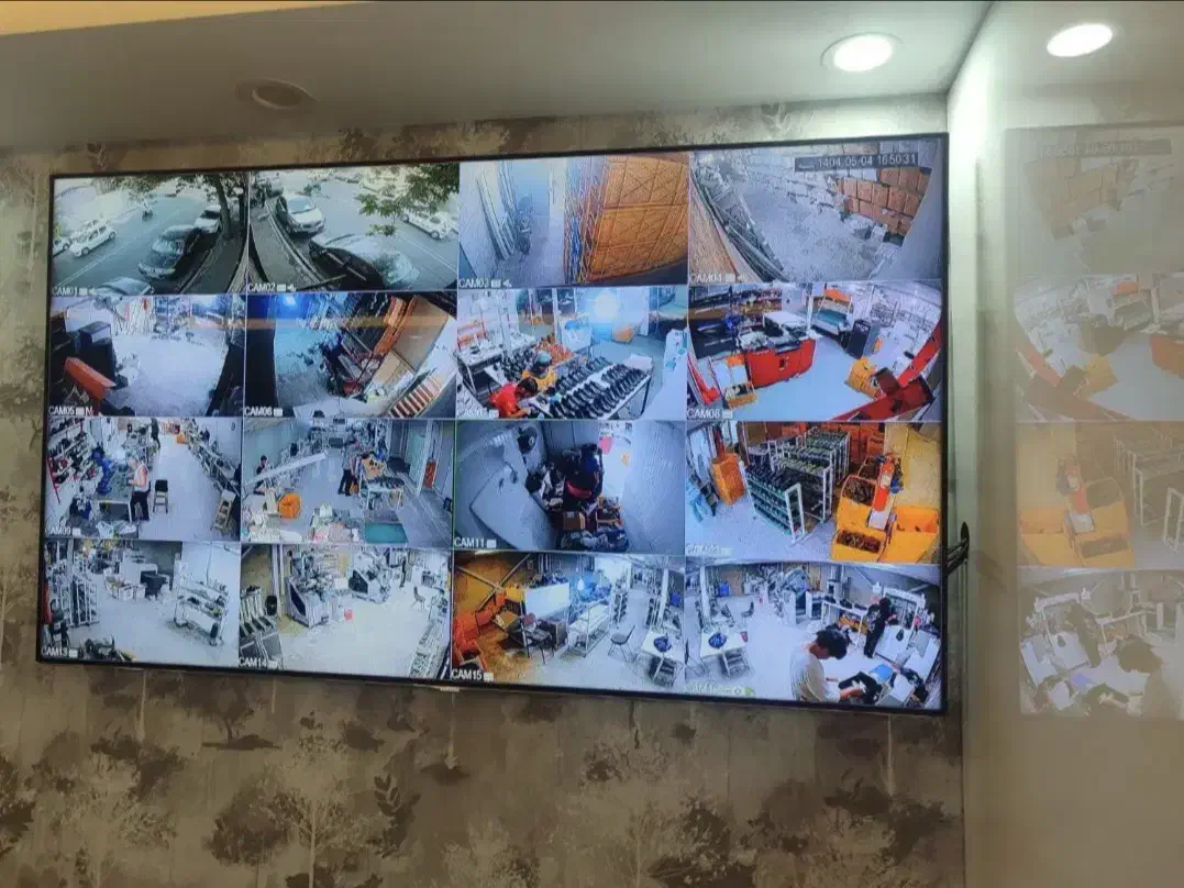 نصب و تعمیر دوربین دزدگیر حرفه ای قیمت مناسب|خدمات پیشه و مهارت|دزفول, |دیوار