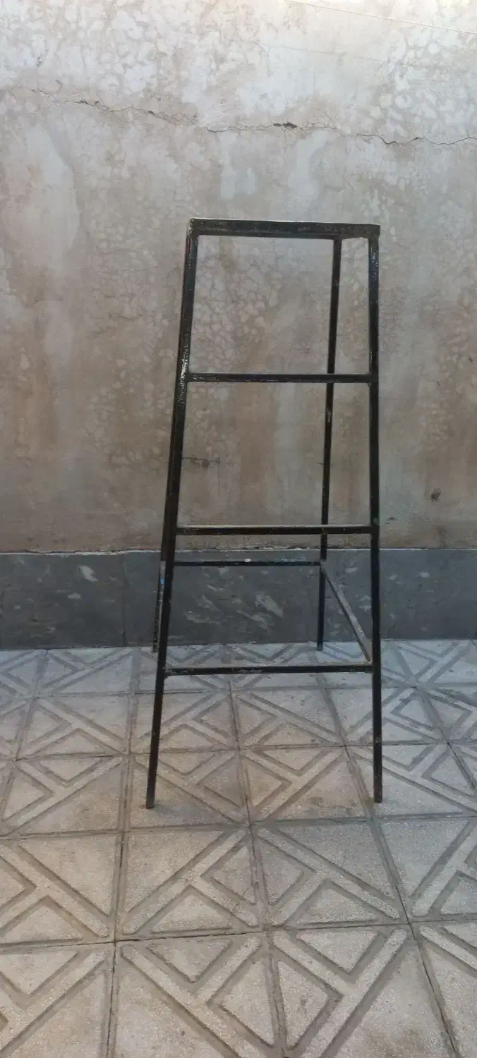 چهار پاییه بلند و محکم با فلز محکم|ابزارآلات|کامیاران, |دیوار