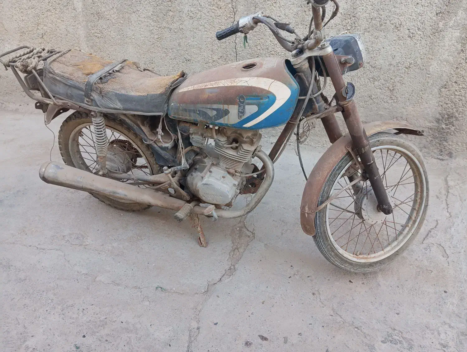 موتور مزایده سی جی ژاپن مدل 61|موتورسیکلت|گنبد کاووس, |دیوار