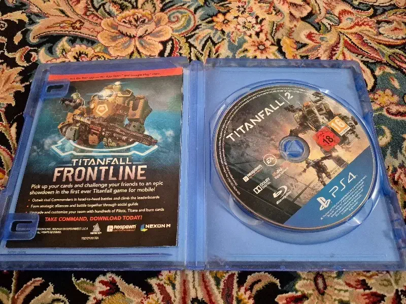 ۲عدد سی دی بازی ps4|کنسول، بازی ویدئویی و آنلاین|بروجرد, |دیوار