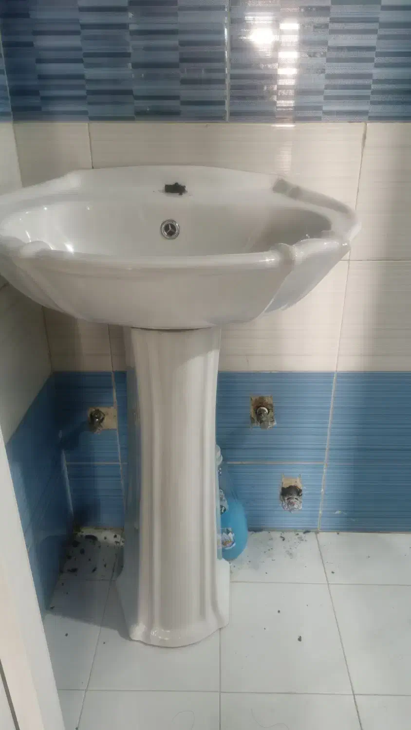 روشویی|لوازم سرویس بهداشتی|قشم, |دیوار