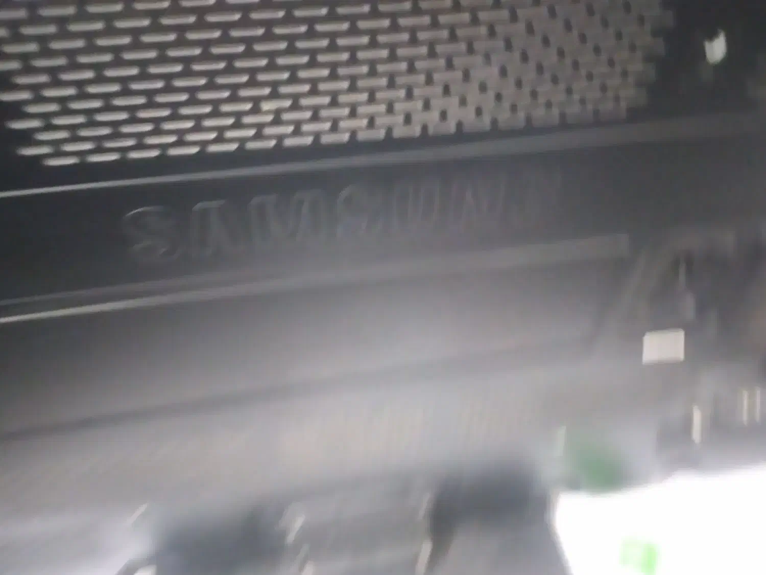 تلویزیون‌پنل‌شکسته|تلویزیون و پروژکتور|ملارد, |دیوار