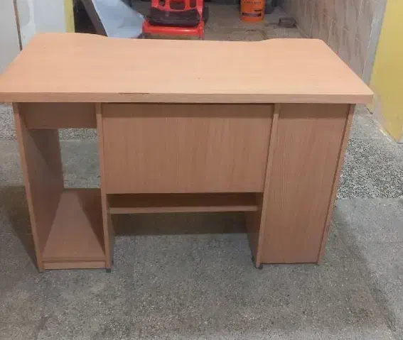 قفسه و میز|میز تحریر و کامپیوتر|شوشتر, |دیوار