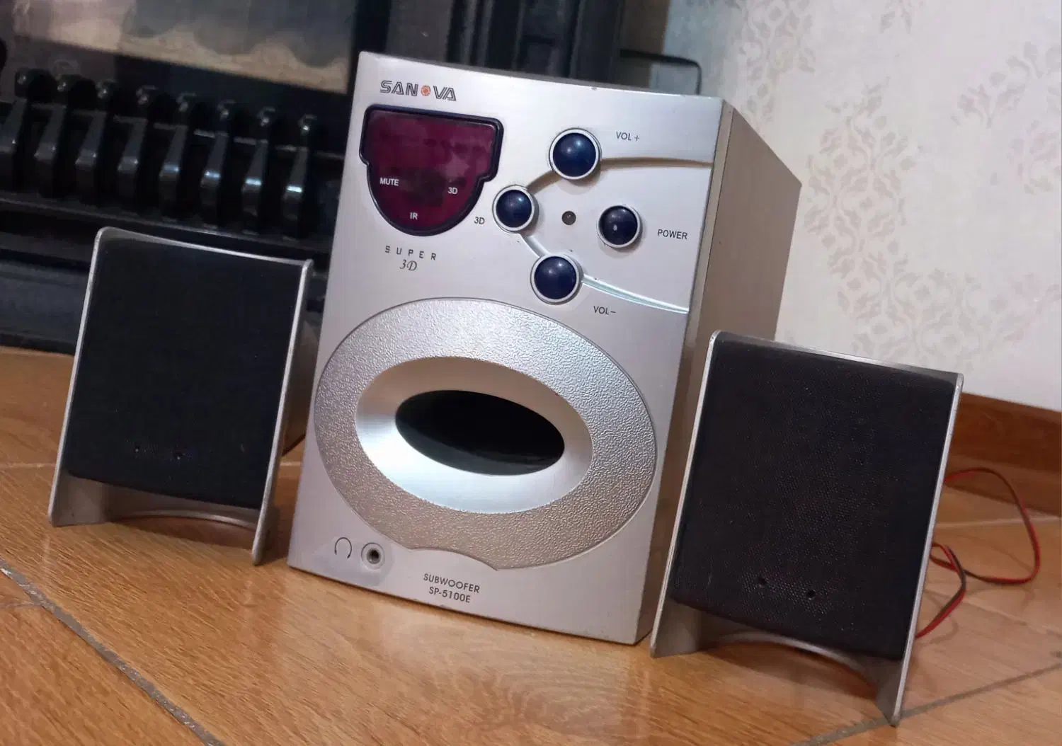 اسپیکر سه تیکه|قطعات و لوازم جانبی رایانه|شیراز, ده پیاله|دیوار