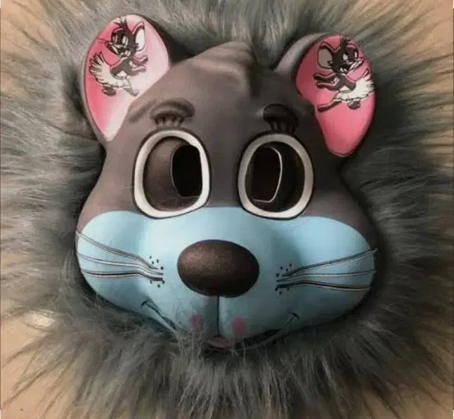 نقاب موش در اصفهان|اسباب‌‌بازی|اصفهان, جلفا|دیوار