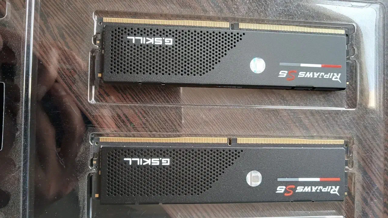 رم گیمینگ DDR5 5600 64GB|قطعات و لوازم جانبی رایانه|رشت, معلم|دیوار