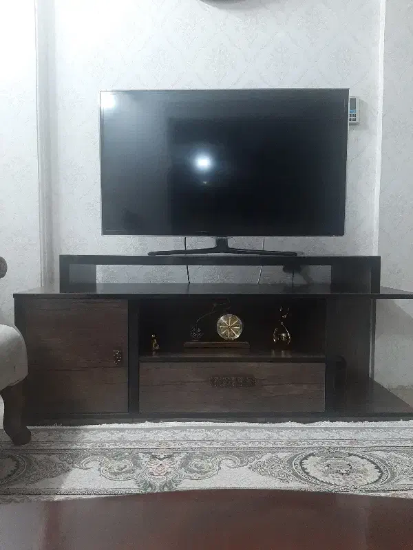 میزتلویزیون|میز تلویزیون|قم, بکایی|دیوار