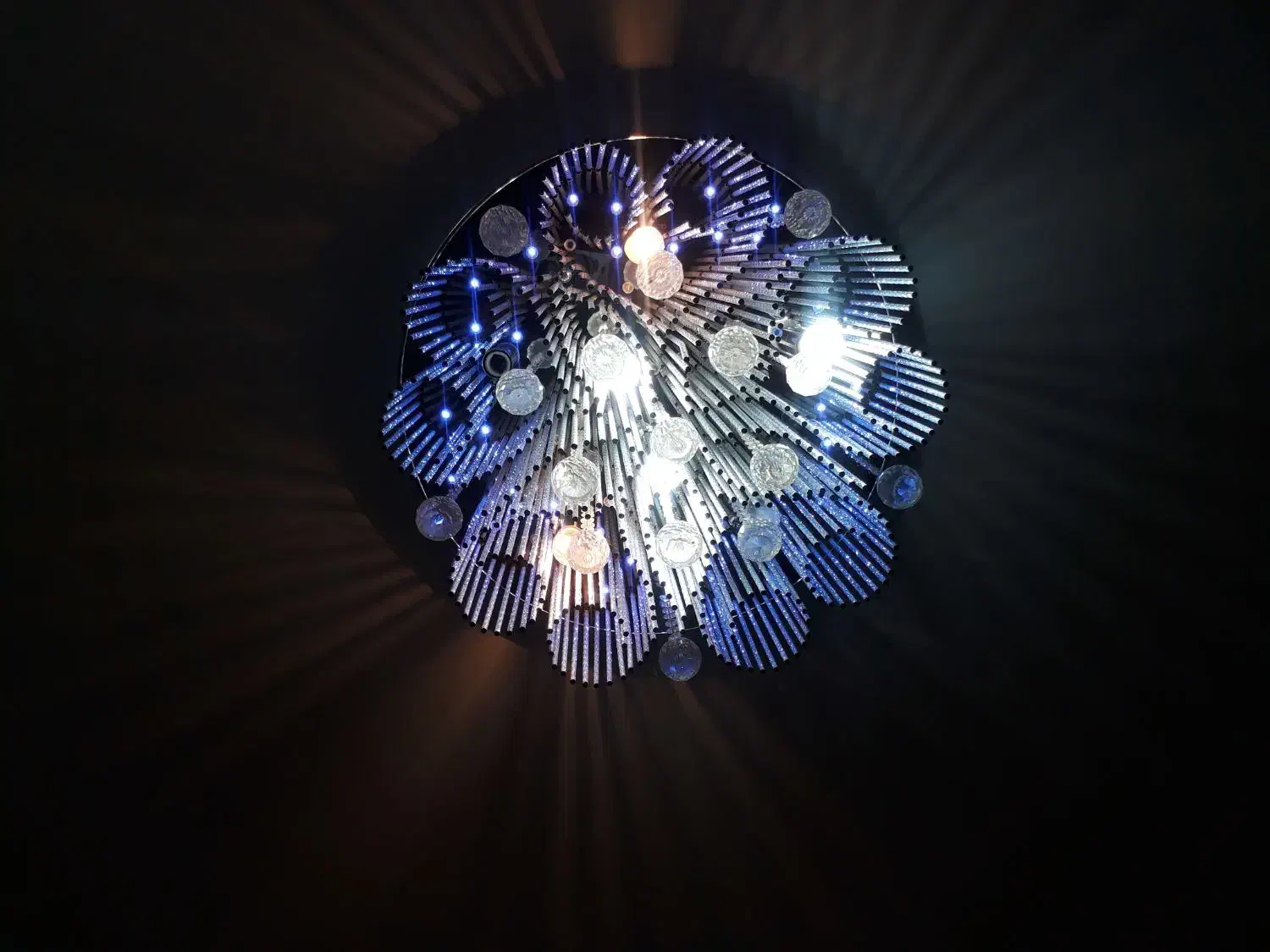 لوستر سقفی|لوستر و چراغ آویز|رباط‌کریم, رباط‌کریم|دیوار