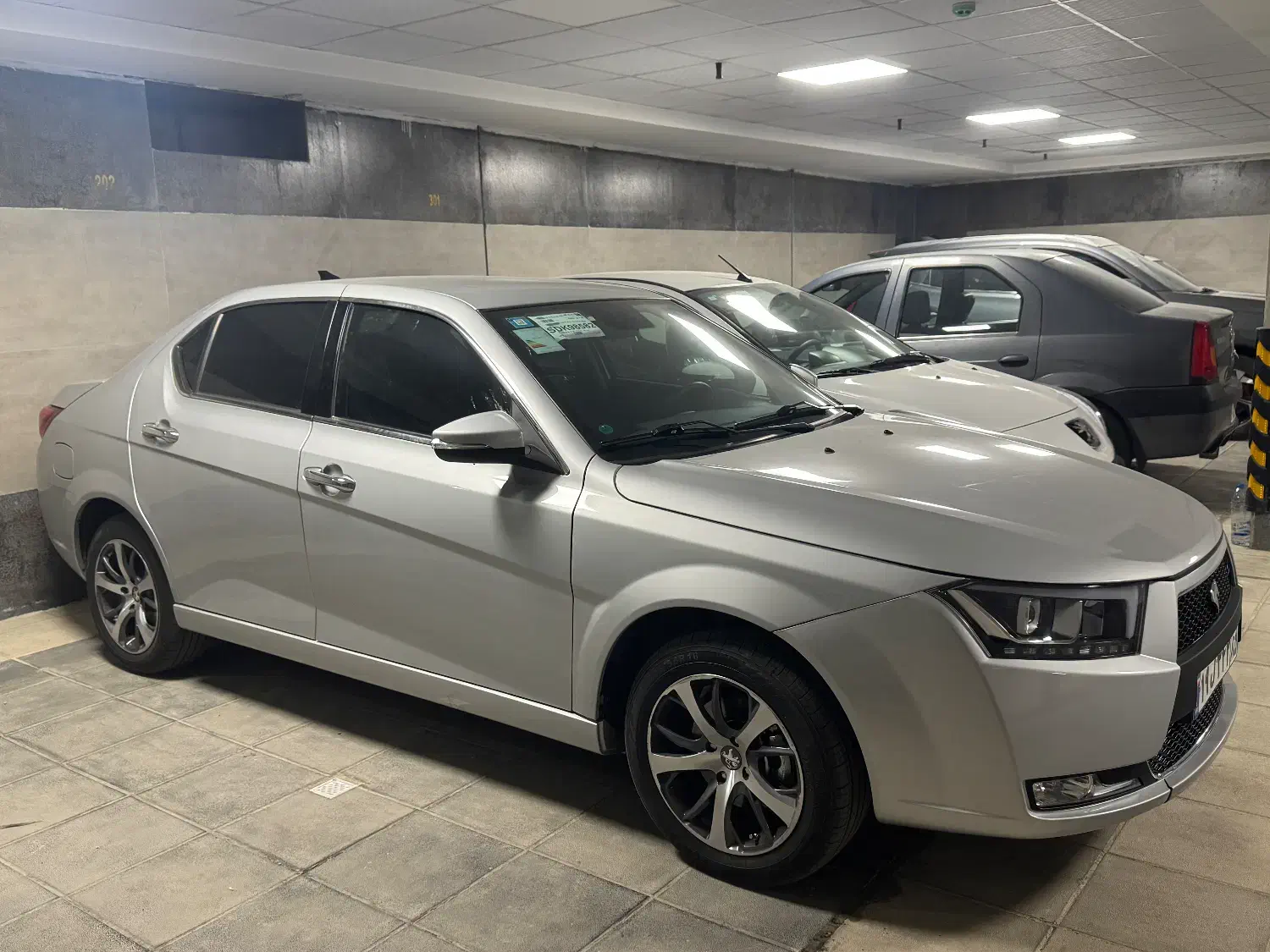 دنا پلاس|خودرو سواری و وانت|زاهدان, |دیوار