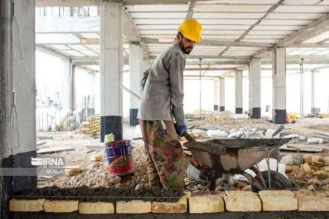 استخدام کارگر و بنا (استادکار) ساختمان در مازندران|استخدام معماری، عمران و ساختمانی|ساری, |دیوار