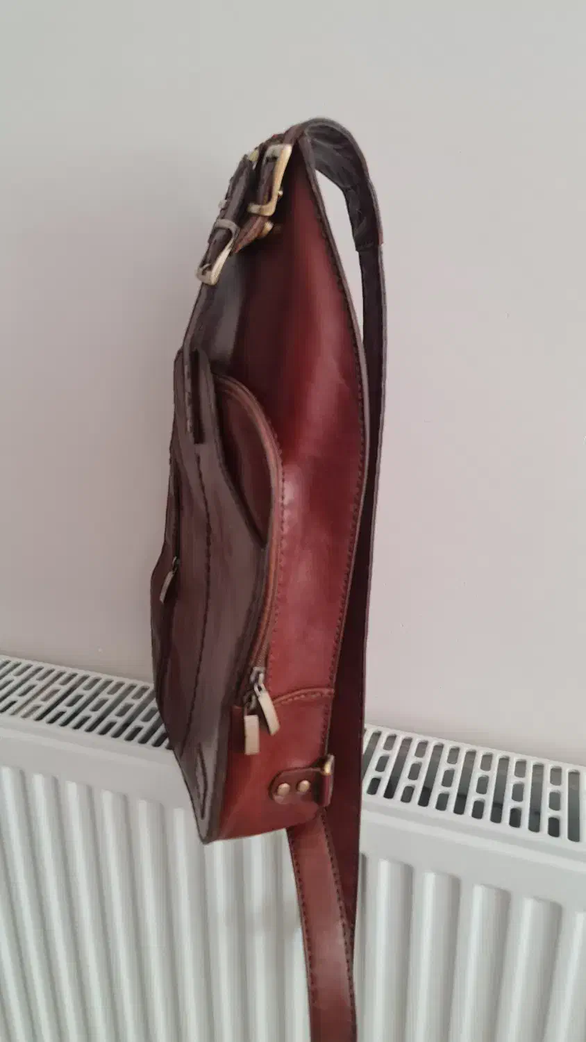 کیف تمام چرم دست دوز|کیف، کفش، کمربند|اصفهان, کوی شهید کشوری|دیوار