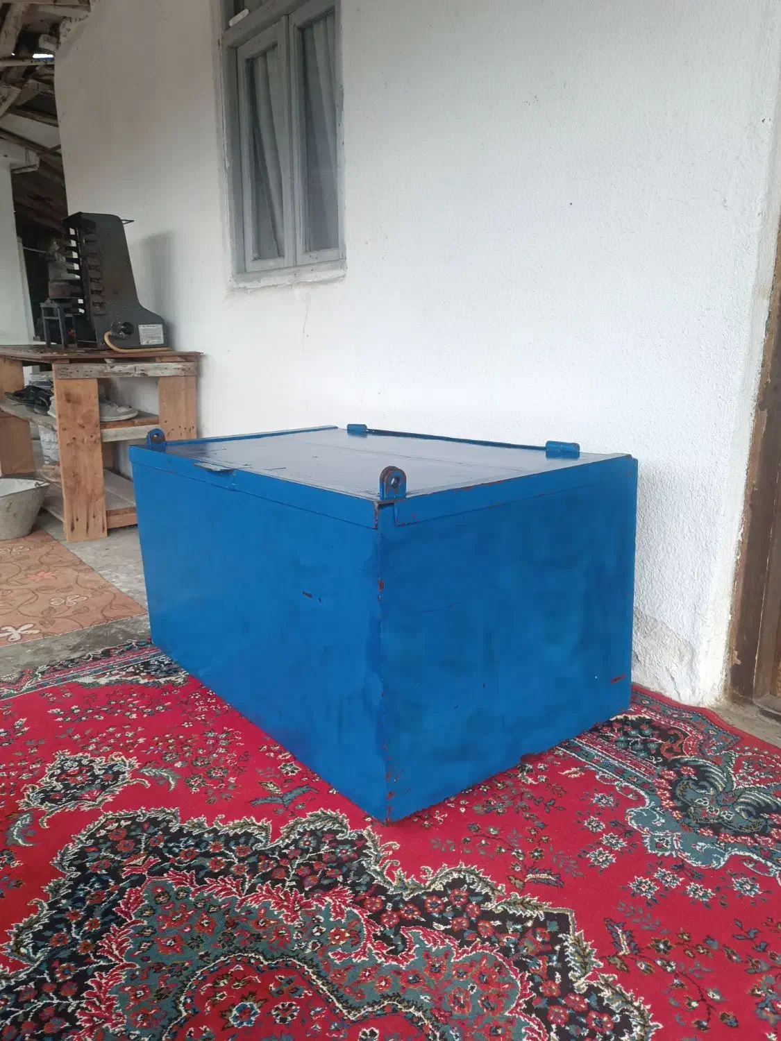 صندوق|ابزارآلات|تالش, هشتپر|دیوار