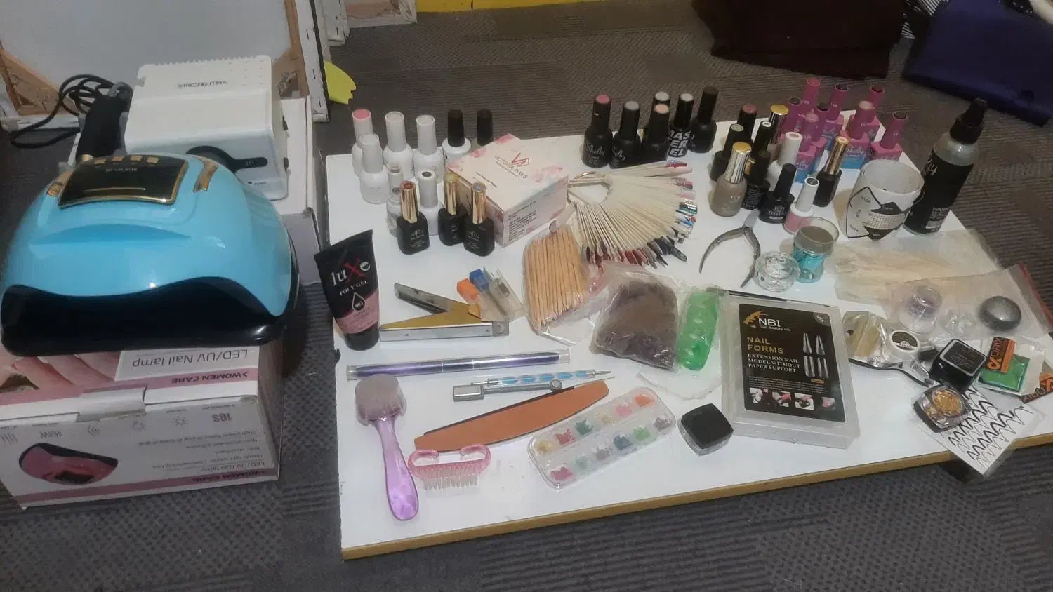 وسایل کاشت ناخن|آرایشگاه و سالنهای زیبایی|نورآباد ممسنی, |دیوار