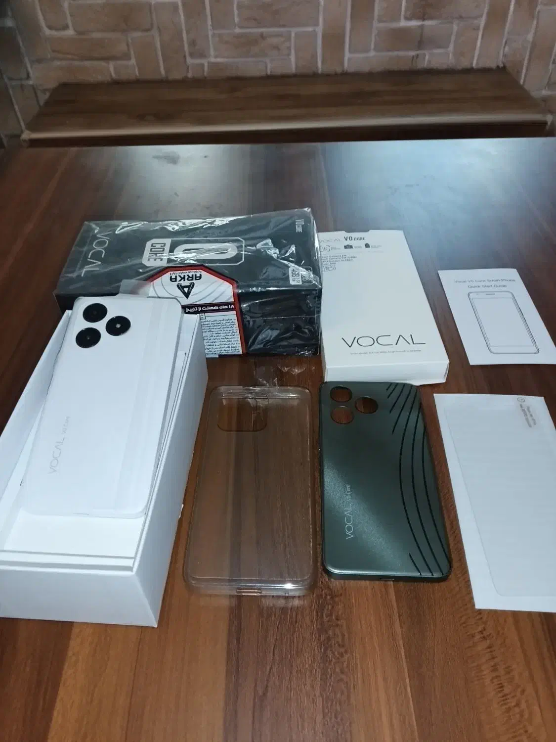 گوشی وکال v0 coreبا دوقاب،کاور،گلس،هندزفری و شارژر|موبایل|تهران, بهارستان|دیوار