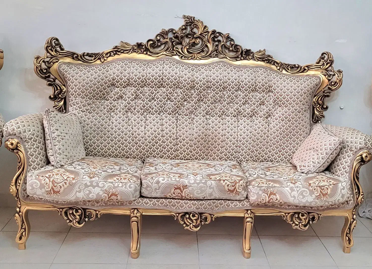 موبل سلطنتی ۷نفره|مبلمان خانگی و میز عسلی|زنجان, |دیوار