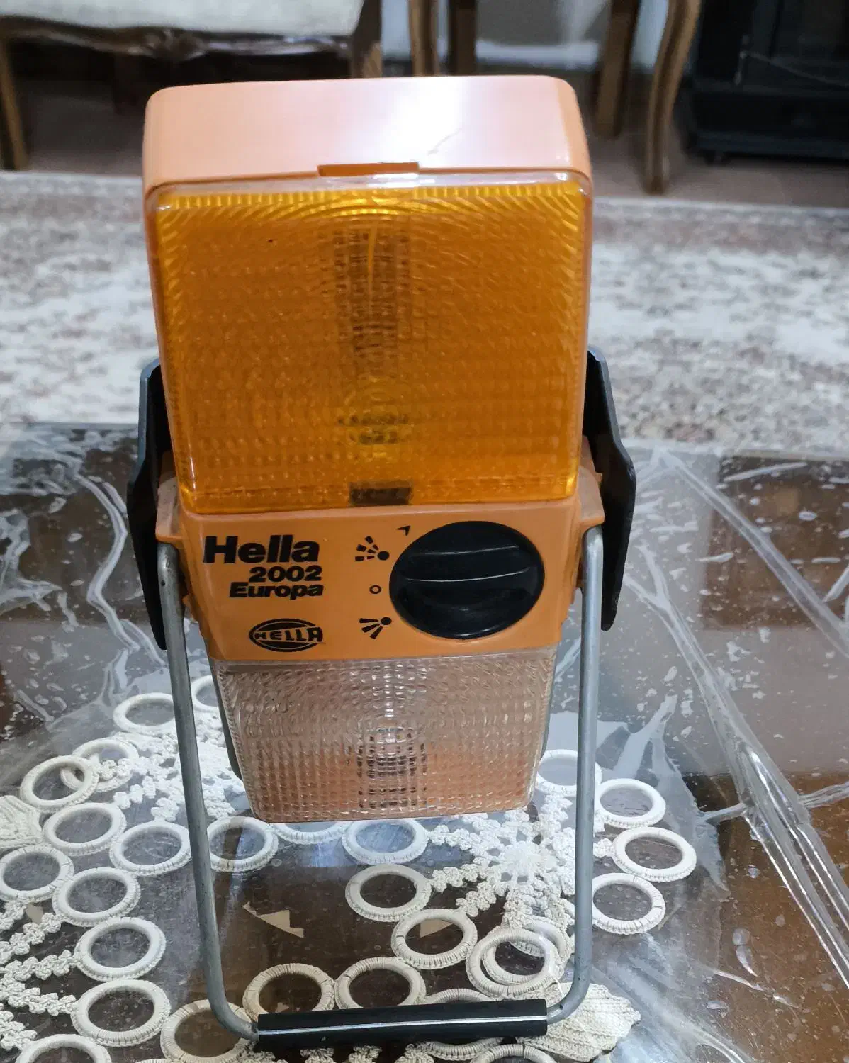 چراغ قوه قدیمی|کلکسیون اشیاء عتیقه|نور, |دیوار